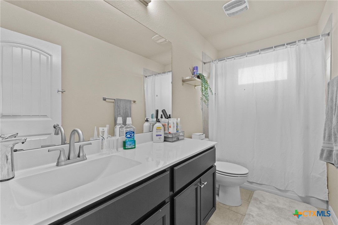 673 Sheridan Park Property Photo 27