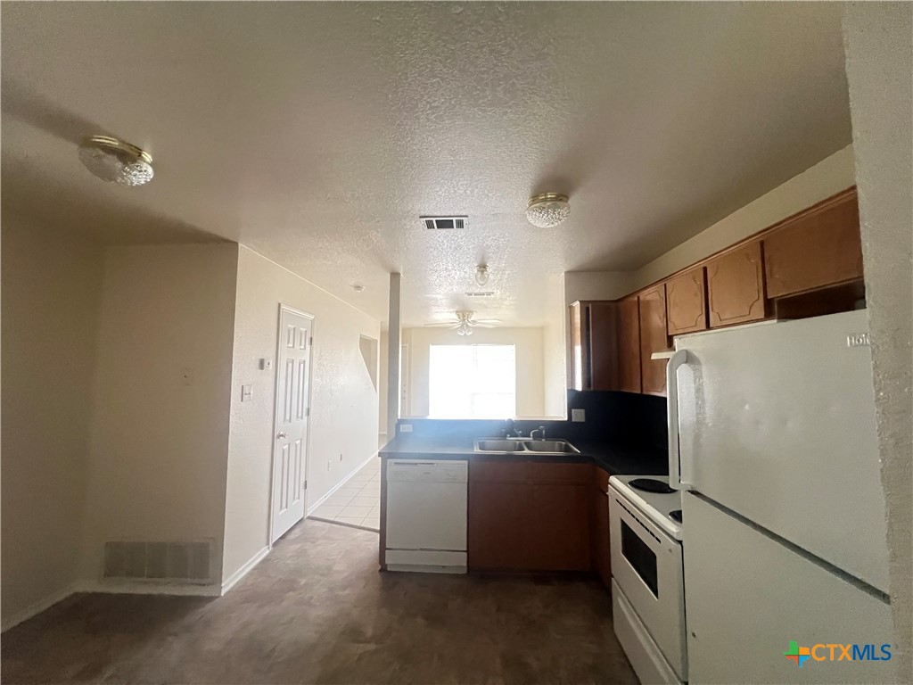 1205 Industrial Boulevard D Property Photo 5