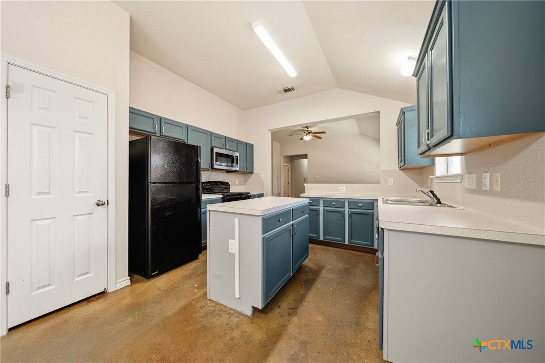 4201 Cambridge Drive Property Photo 22