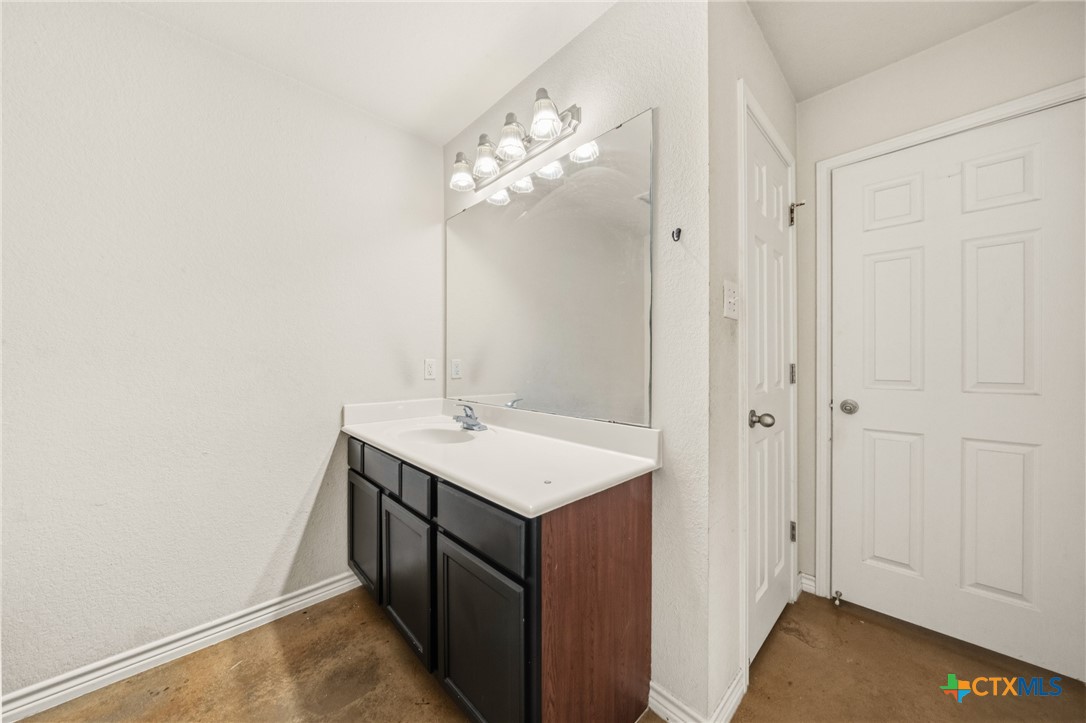 4201 Cambridge Drive Property Photo 27