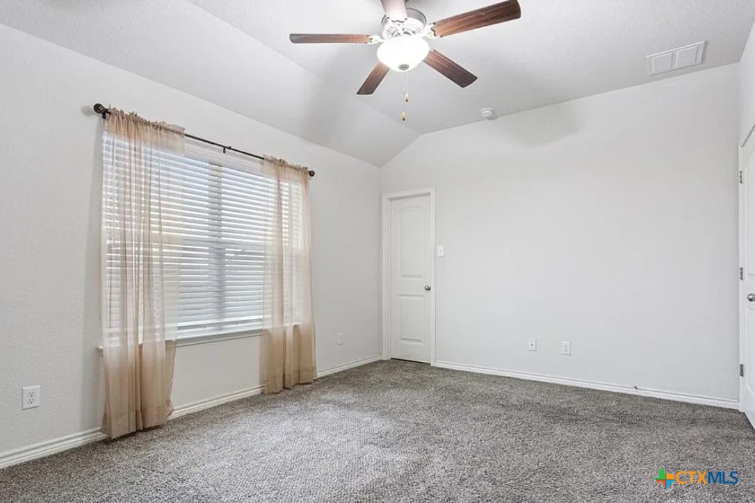 6510 Catherine Drive Property Photo 6
