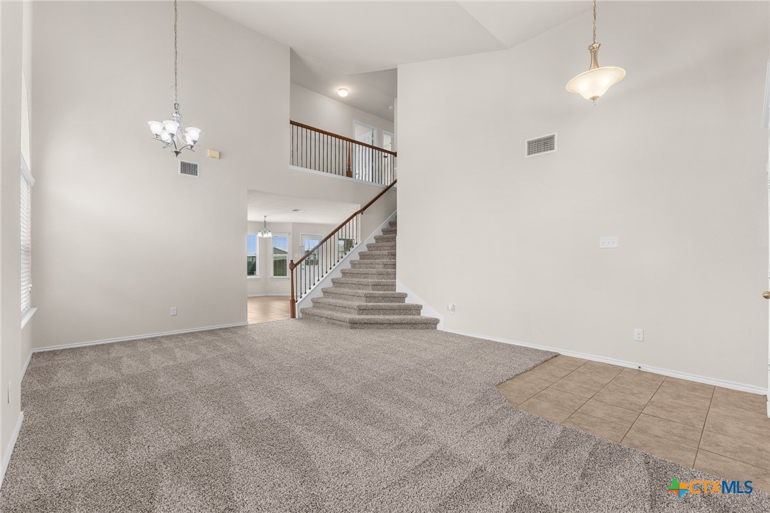 9702 Adeel Drive Property Photo 5