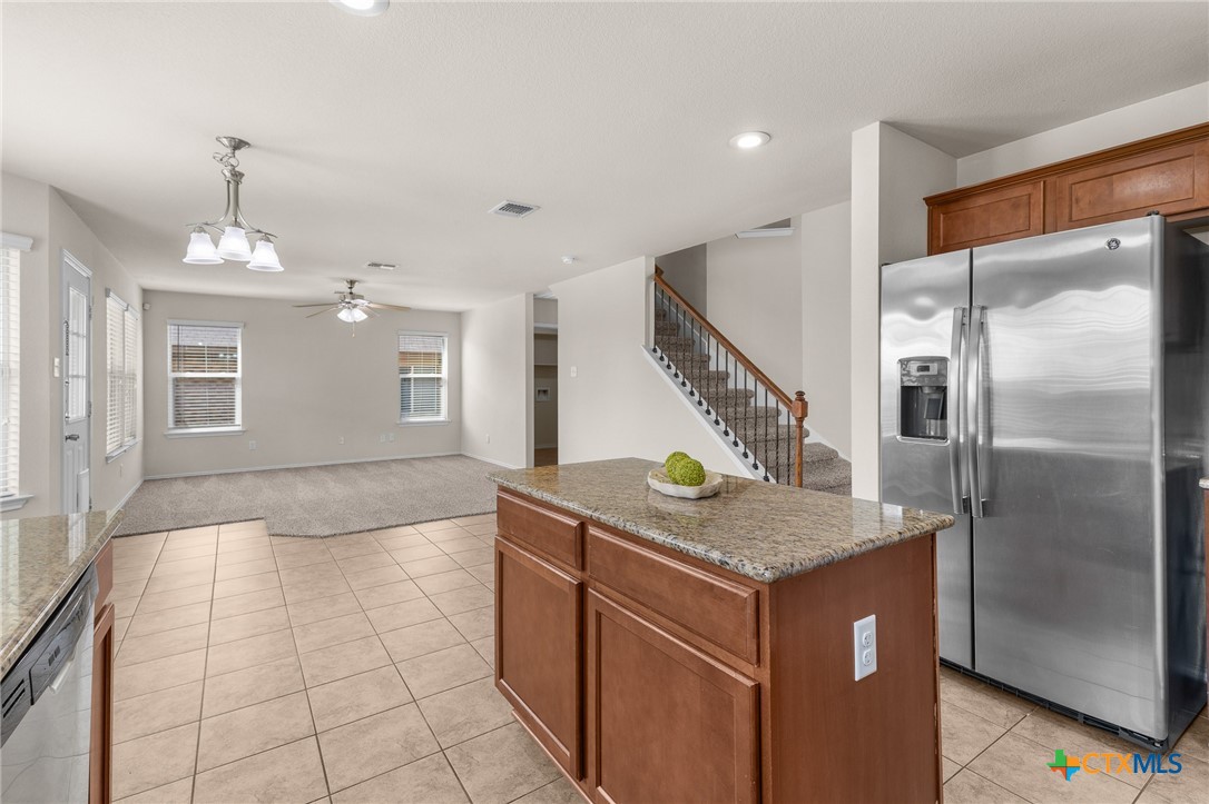 9702 Adeel Drive Property Photo 10