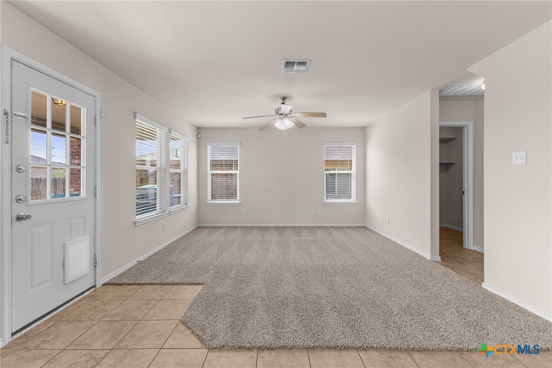 9702 Adeel Drive Property Photo 12