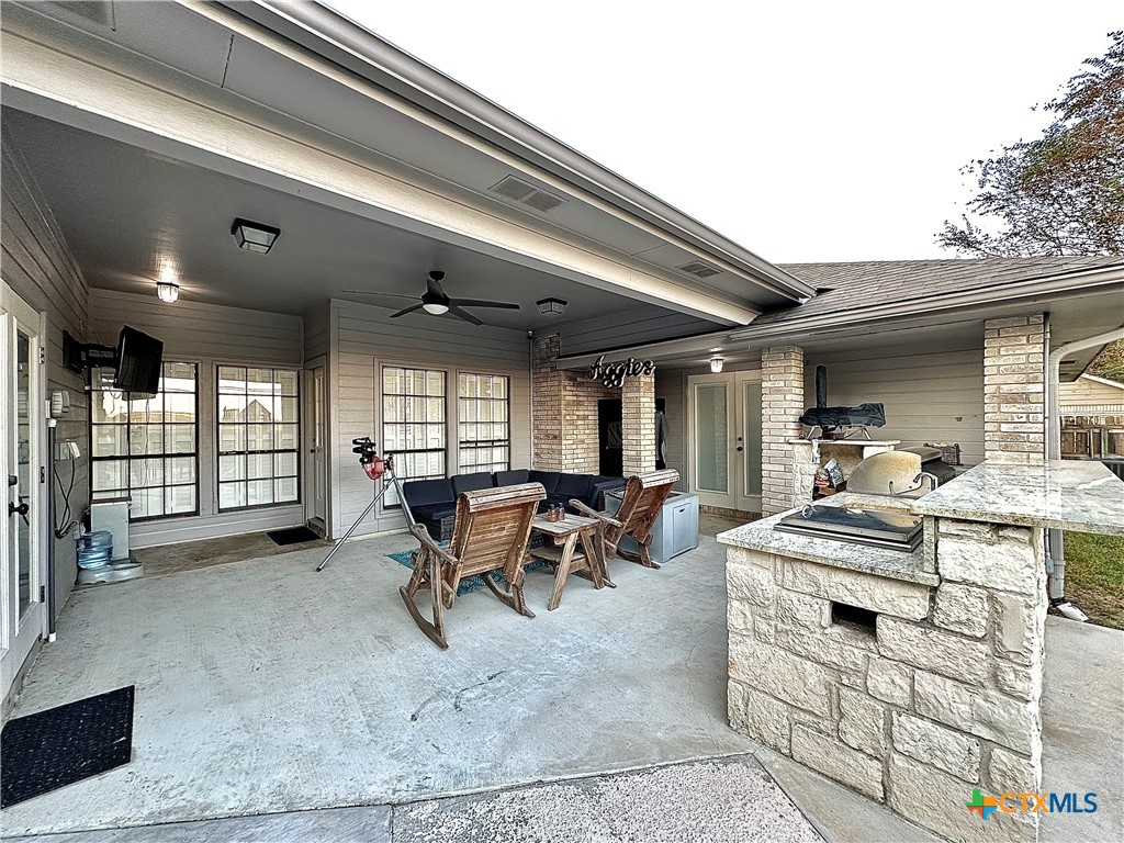 203 Chimney Rock Drive Property Photo 40