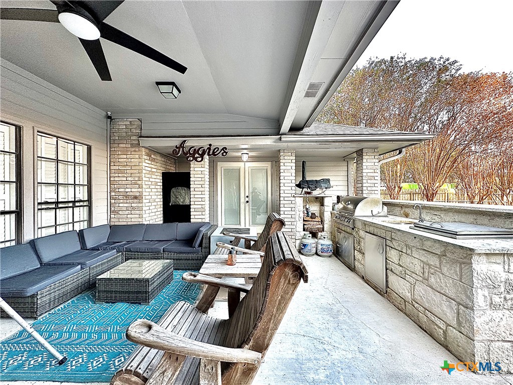 203 Chimney Rock Drive Property Photo 41