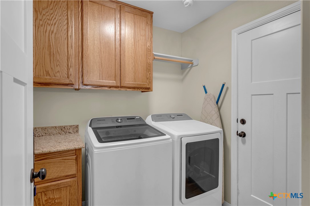 1106 Limestone Drive Property Photo 15