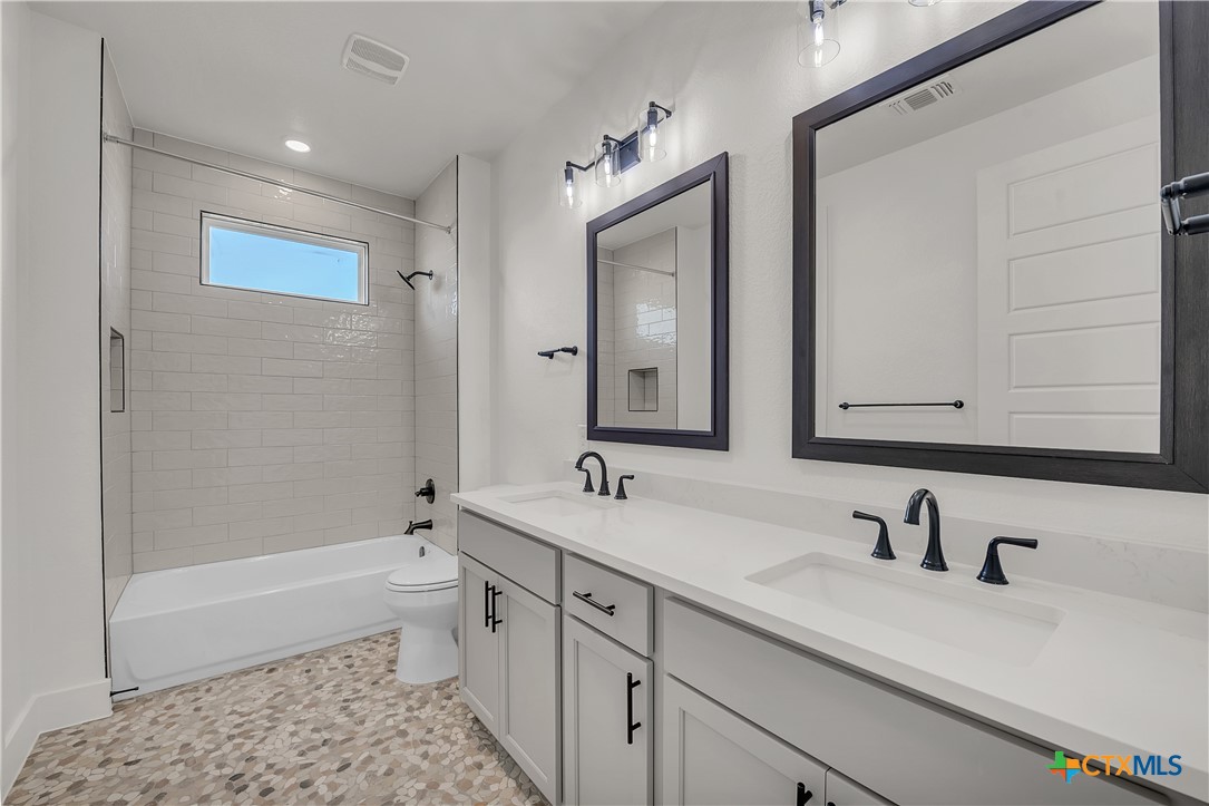 3061 Bella Vita Drive Property Photo 26