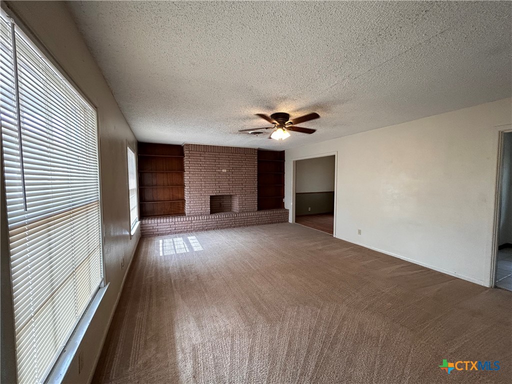 1601 Elkins Avenue Property Photo 2