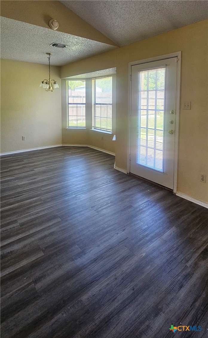 307 Eichelberger Drive Property Photo 4