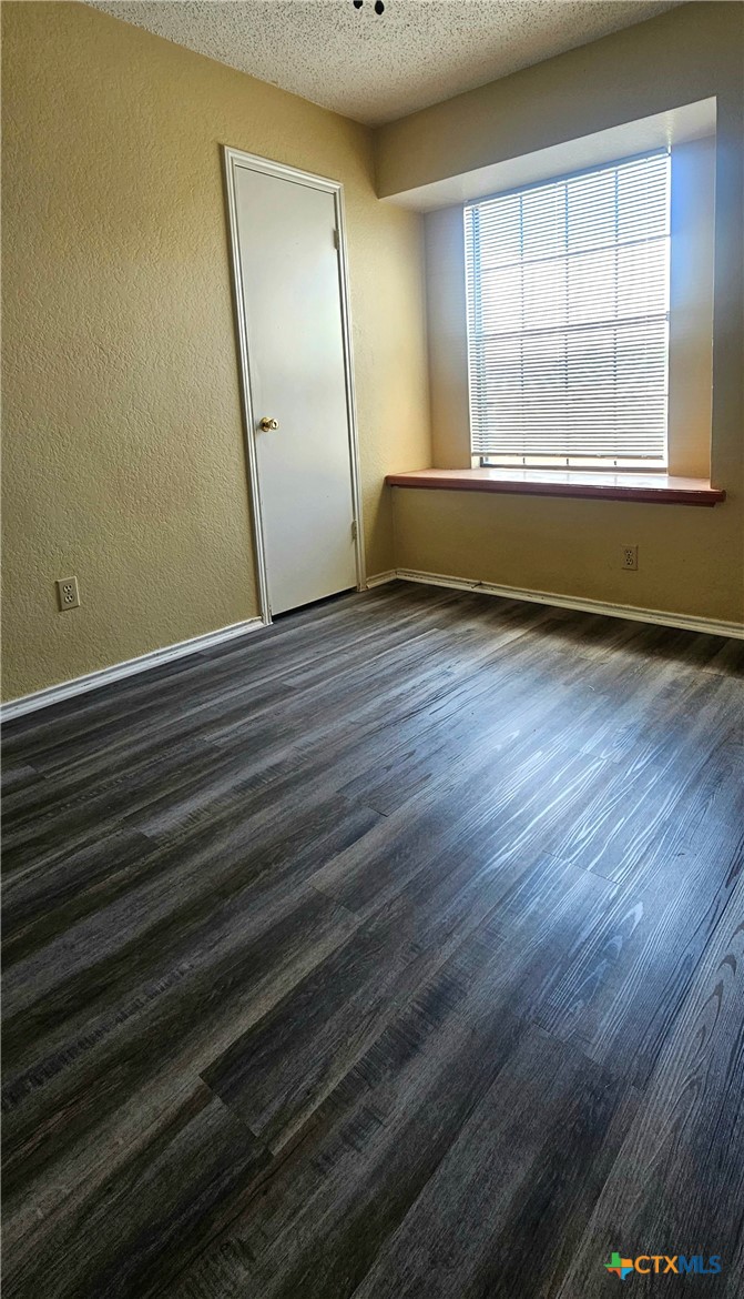 307 Eichelberger Drive Property Photo 13