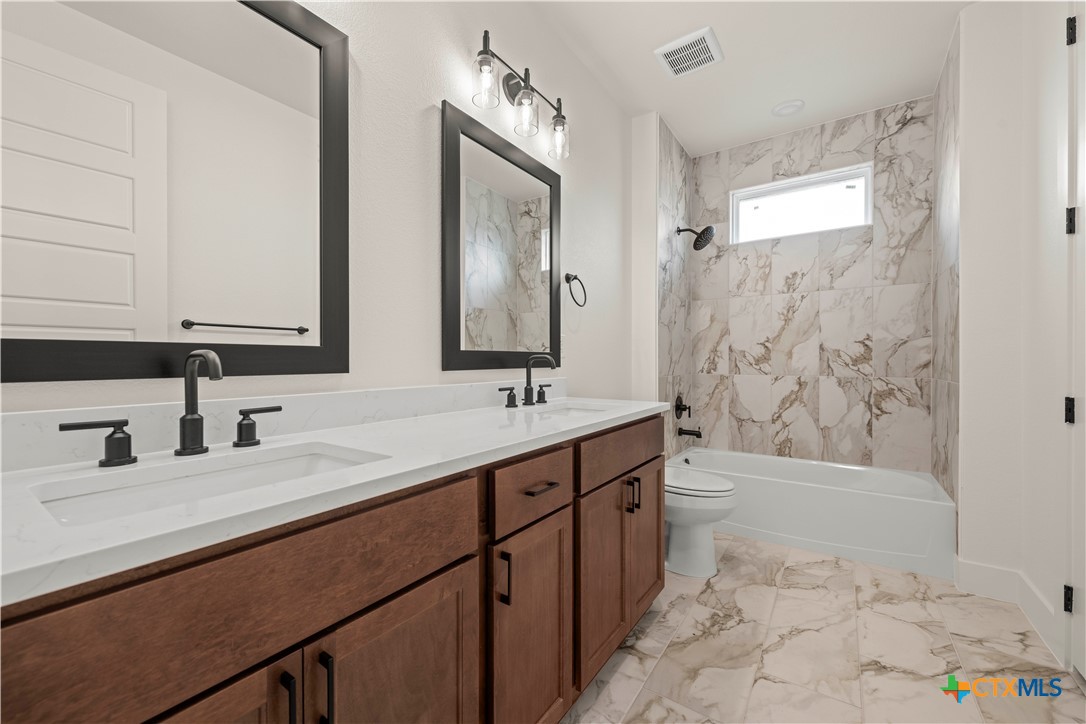 2021 Bluff Drive Property Photo 23