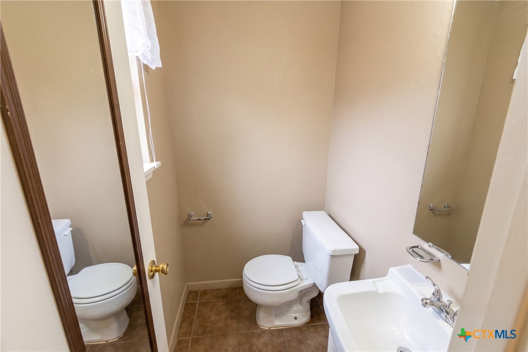 703 Traci Drive Property Photo 9
