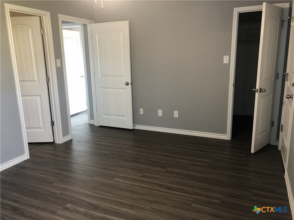 1818 Castroville Trail A Property Photo 8