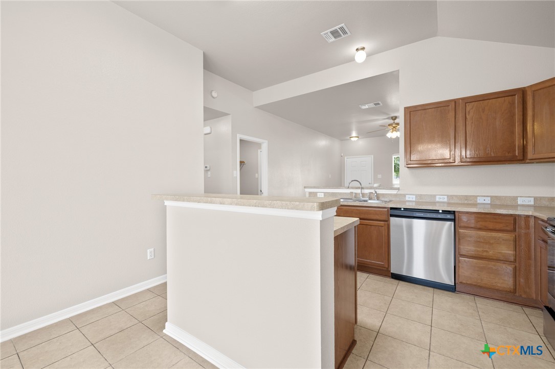 2417 Stoneham Property Photo 15
