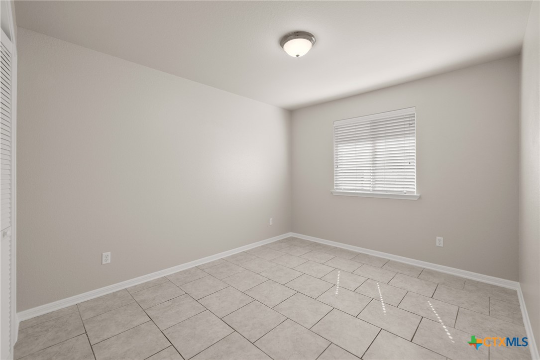 2417 Stoneham Property Photo 20