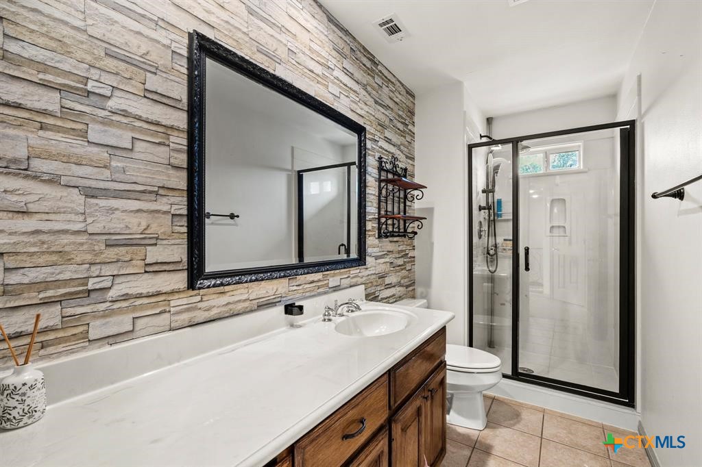 101 Landons Way Property Photo 15