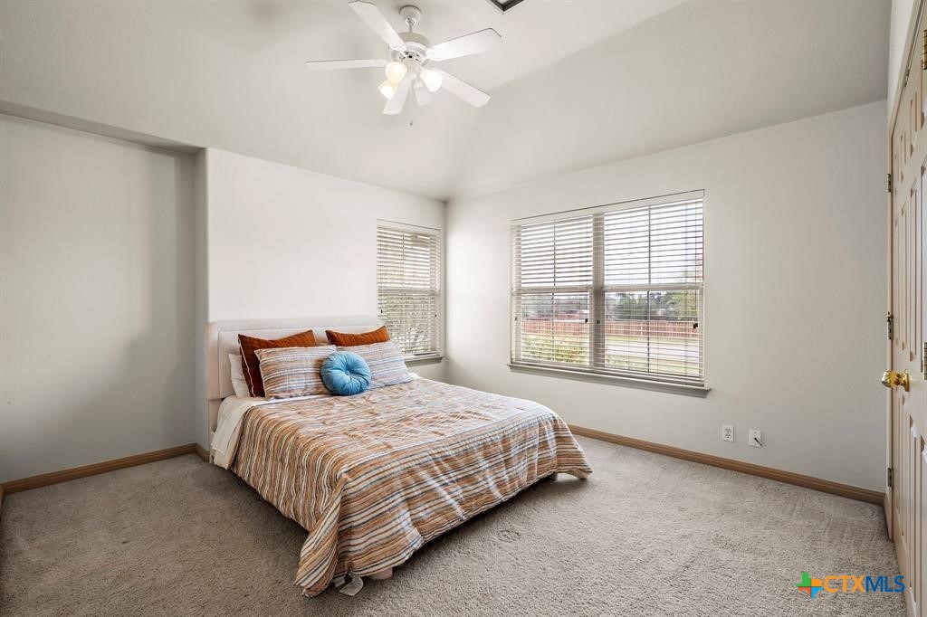 101 Landons Way Property Photo 16