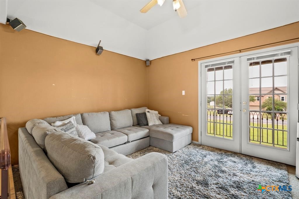 101 Landons Way Property Photo 17