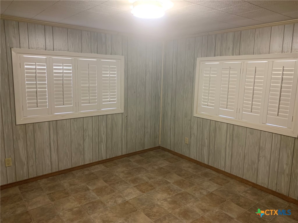 10704 State Highway 185 Property Photo 16