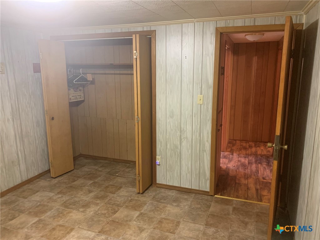 10704 State Highway 185 Property Photo 17