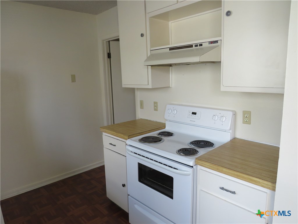 507 E Beeline Lane 3 Property Photo 6