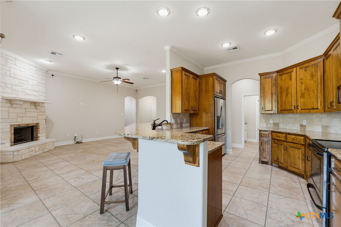 2702 Amber Forest Trail Property Photo 7