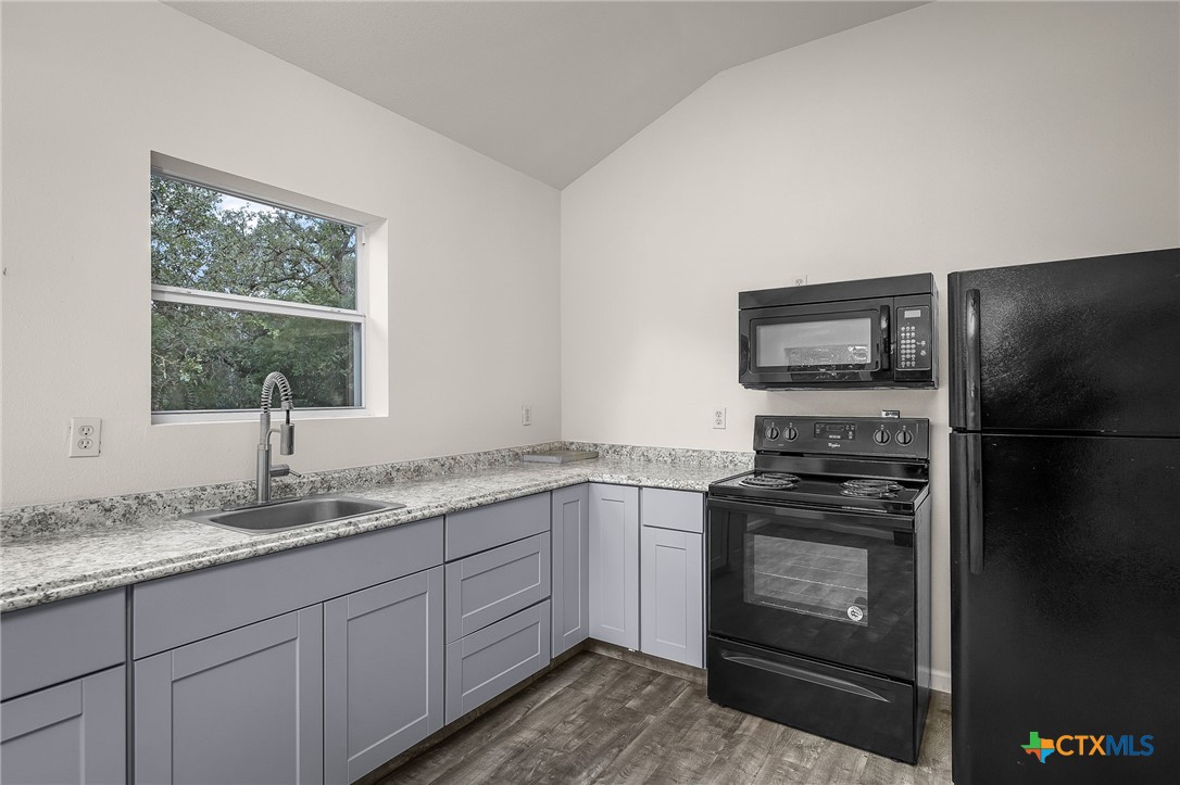 520 Turkey Tree Trail Property Photo 32