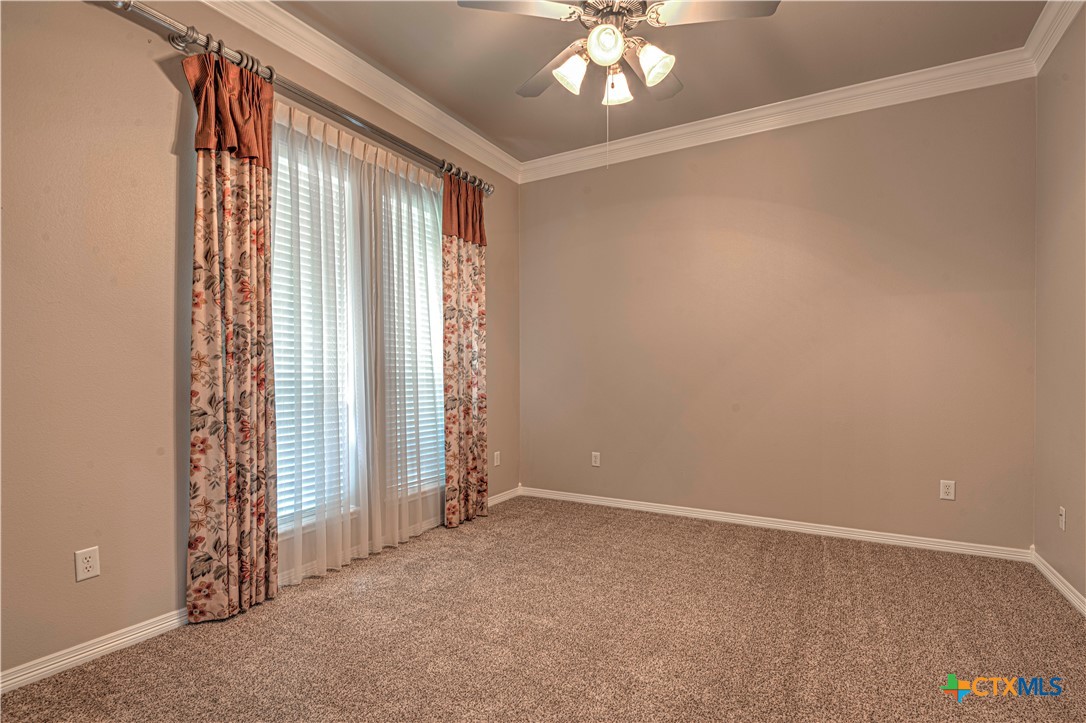 5920 Fawn Meadows Drive Property Photo 11
