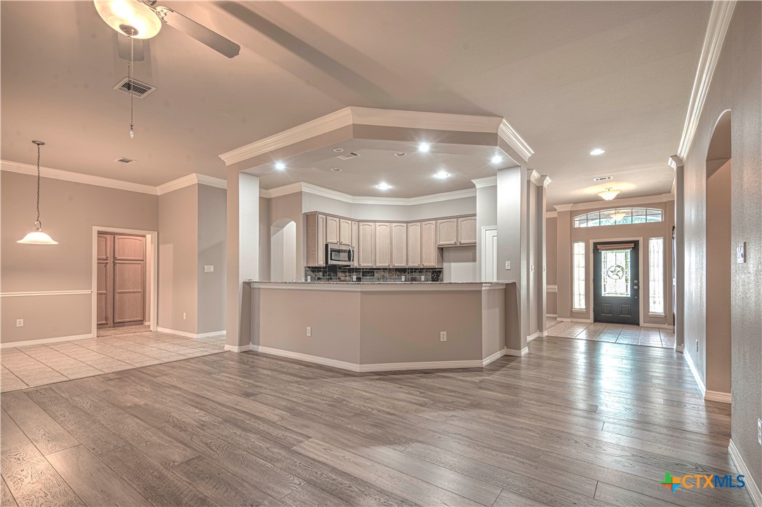 5920 Fawn Meadows Drive Property Photo 18