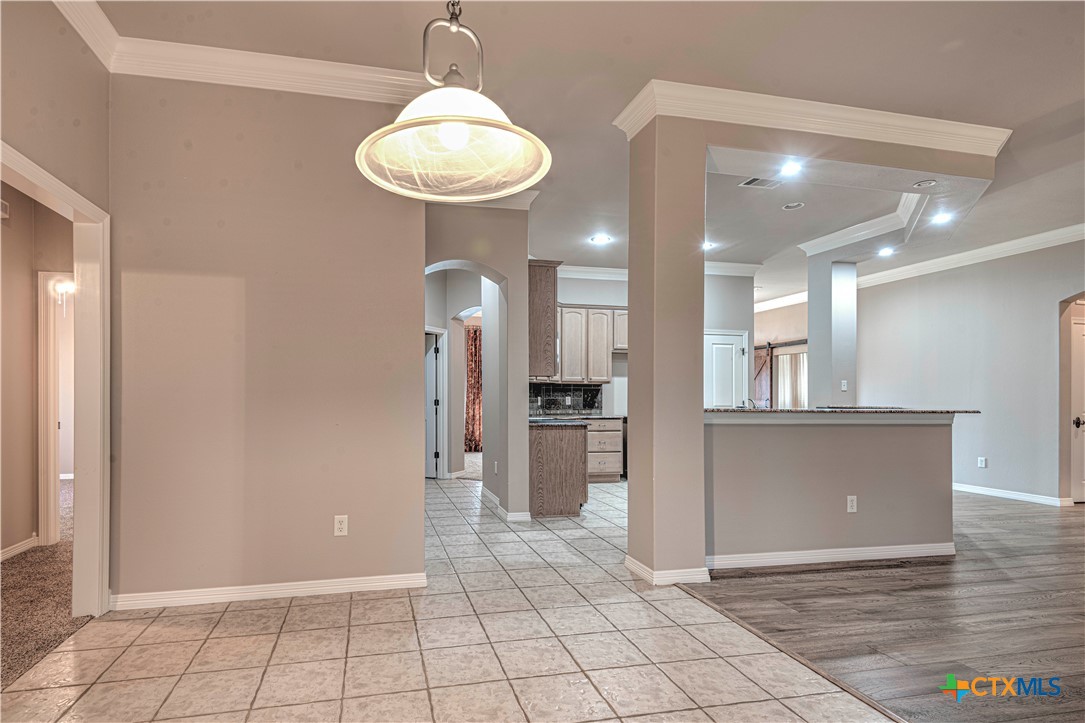 5920 Fawn Meadows Drive Property Photo 20