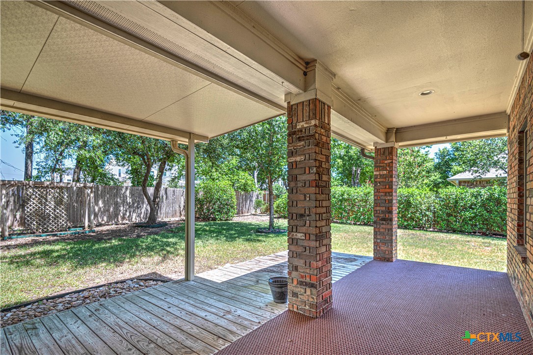 5920 Fawn Meadows Drive Property Photo 41