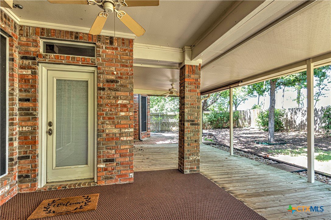 5920 Fawn Meadows Drive Property Photo 42