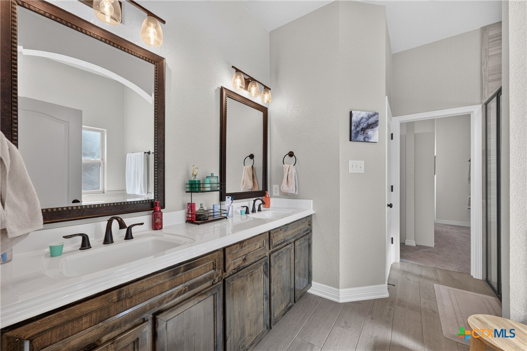 8502 Dorset Drive Property Photo 25
