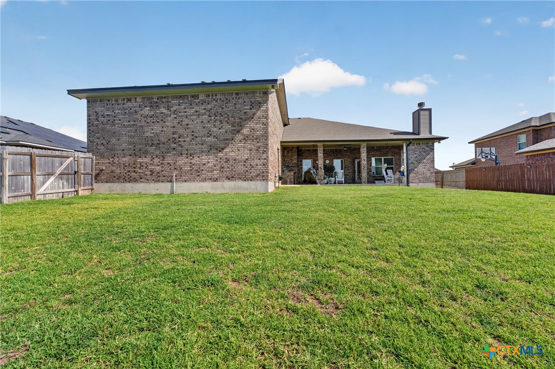 8502 Dorset Drive Property Photo 39
