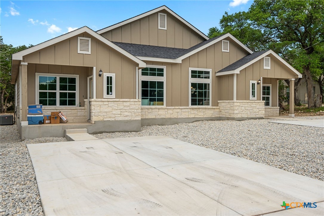 2560 Puter Creek A Property Photo 2