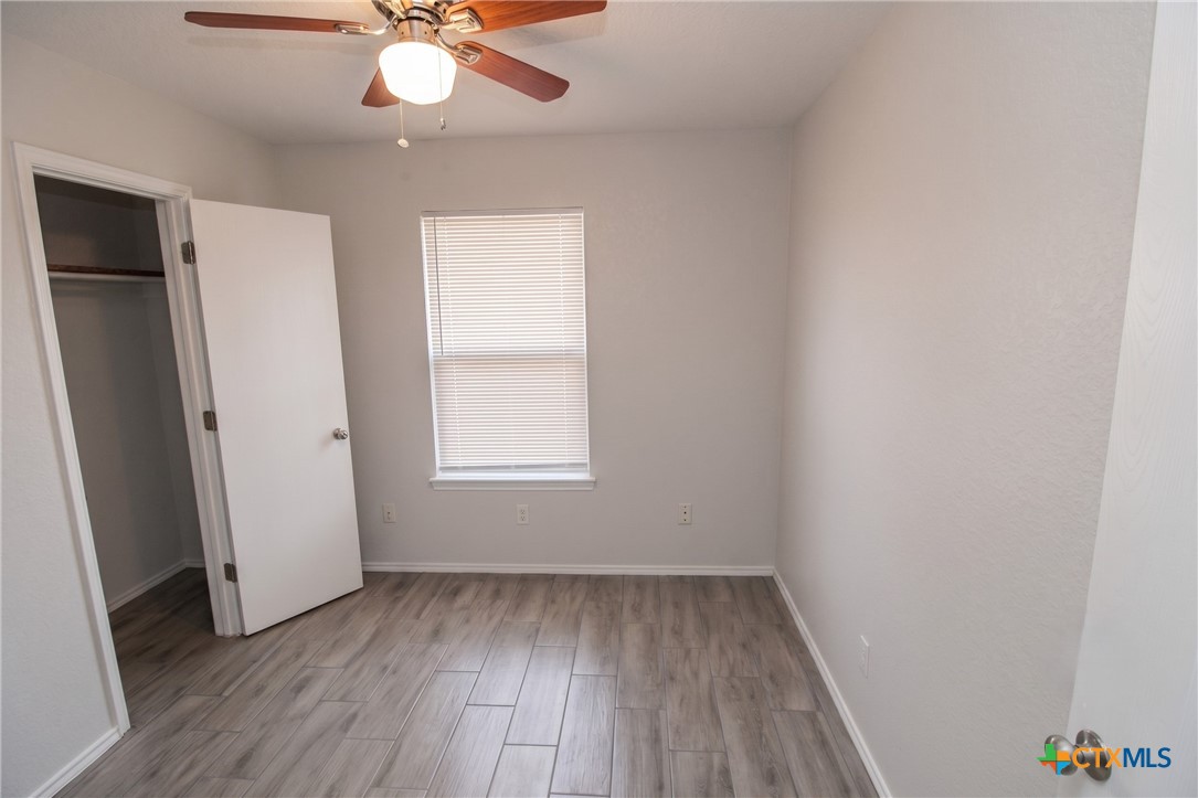 2704 Edgefield Street Property Photo 10