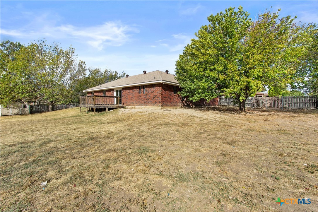 180 County Road 4933 Property Photo 24