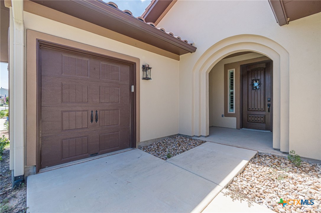 120 Sweeping Sage Lane Property Photo 34