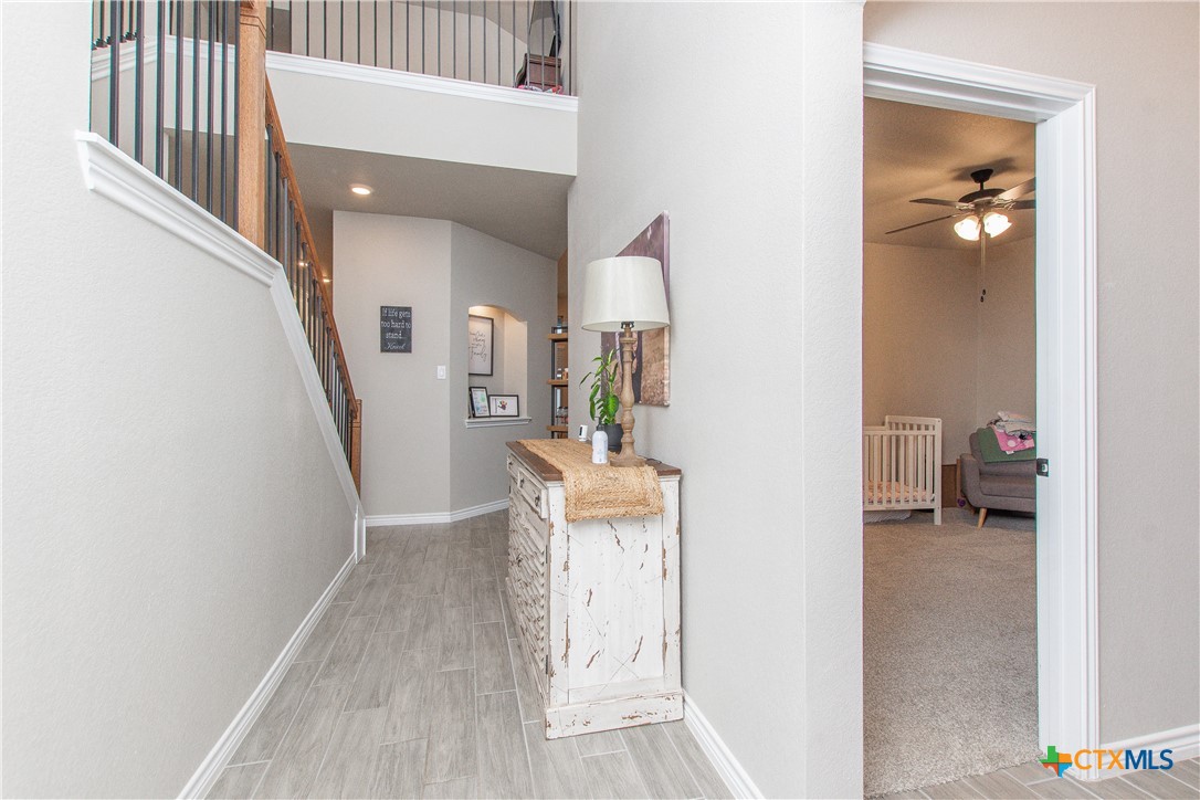 1756 Meadow Crest Drive Property Photo 8
