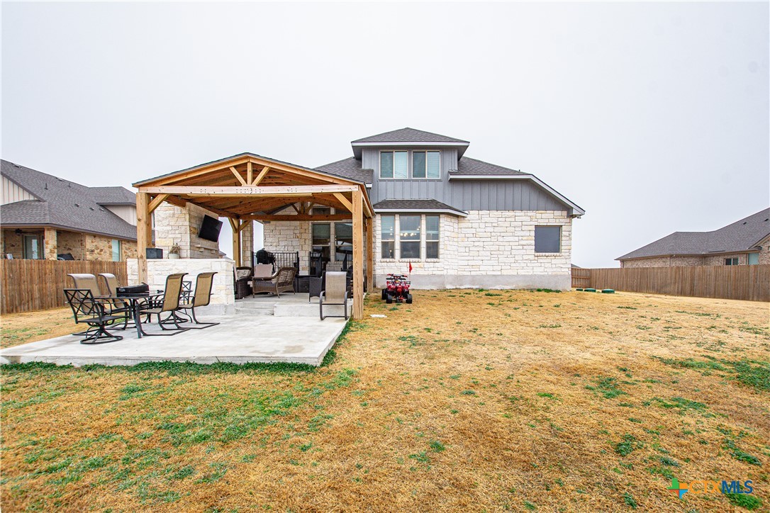 1756 Meadow Crest Drive Property Photo 33