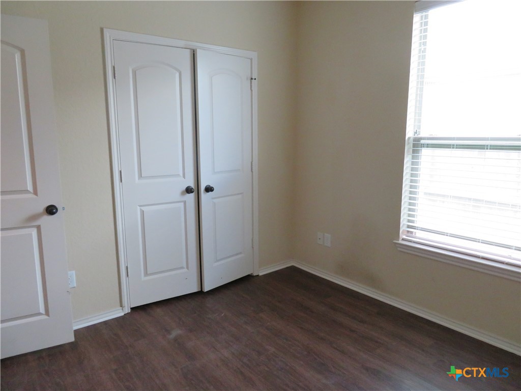 554 Creekside Circle Property Photo 15