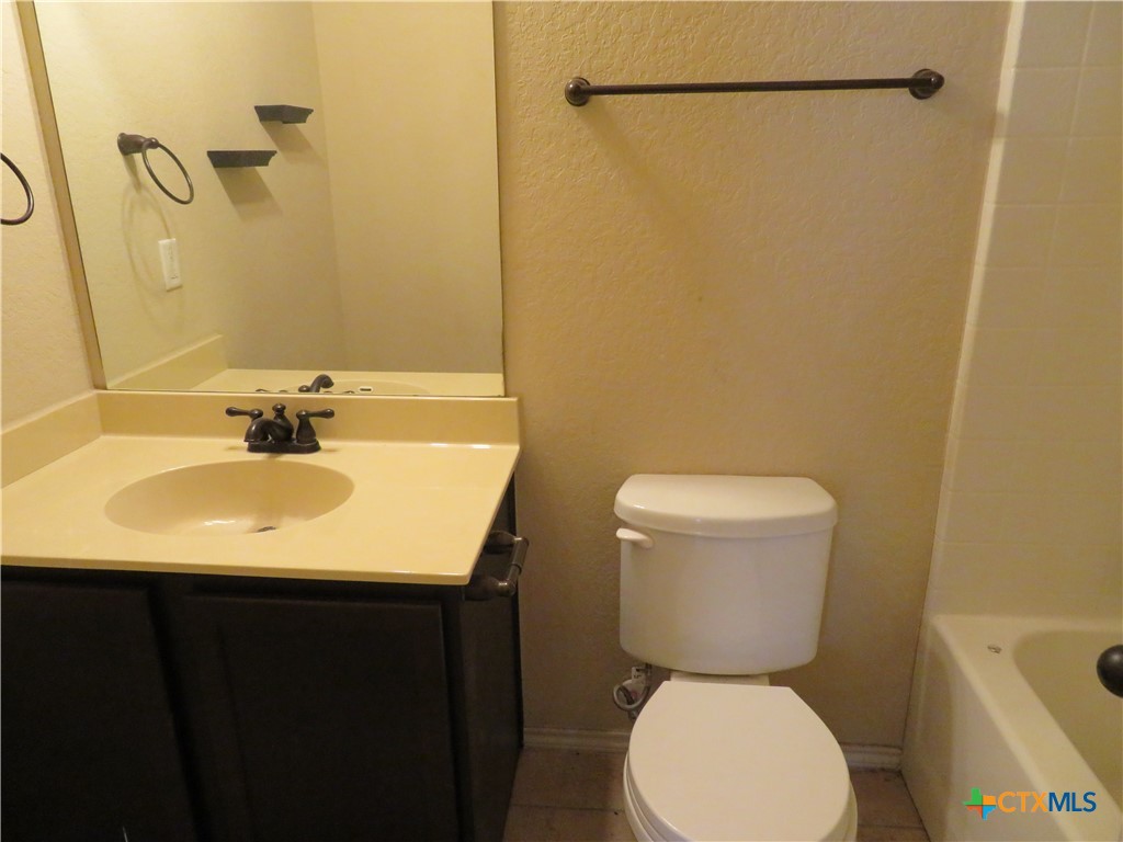 554 Creekside Circle Property Photo 17