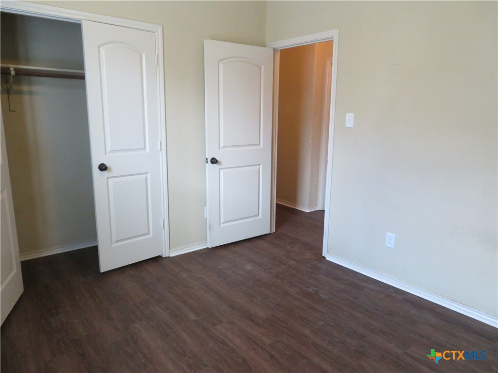 554 Creekside Circle Property Photo 18