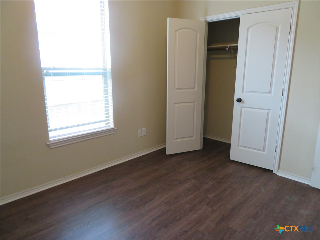 554 Creekside Circle Property Photo 19