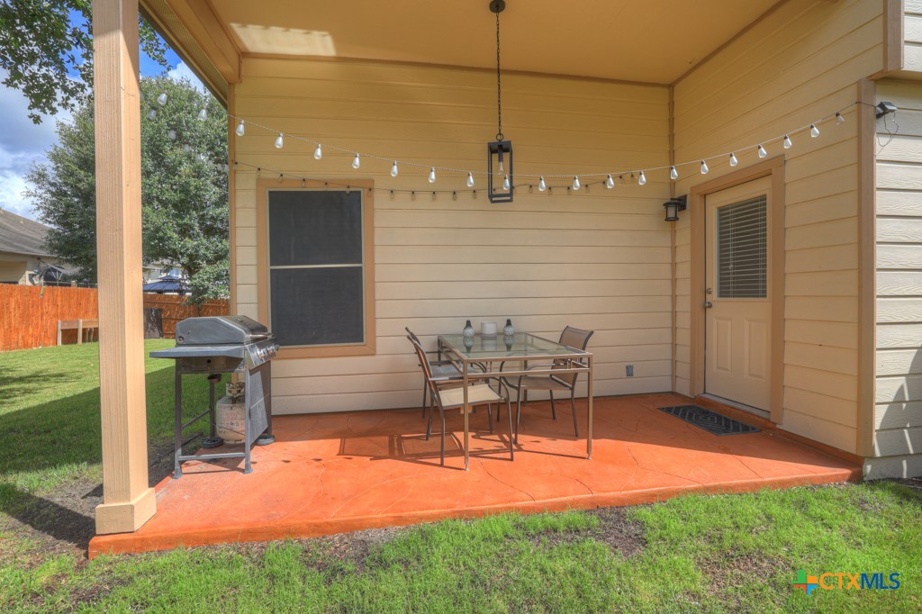 716 Hollow Ridge Property Photo 23
