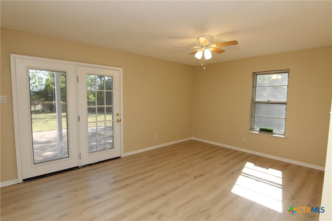 3203 Lake Charles Avenue Property Photo 9