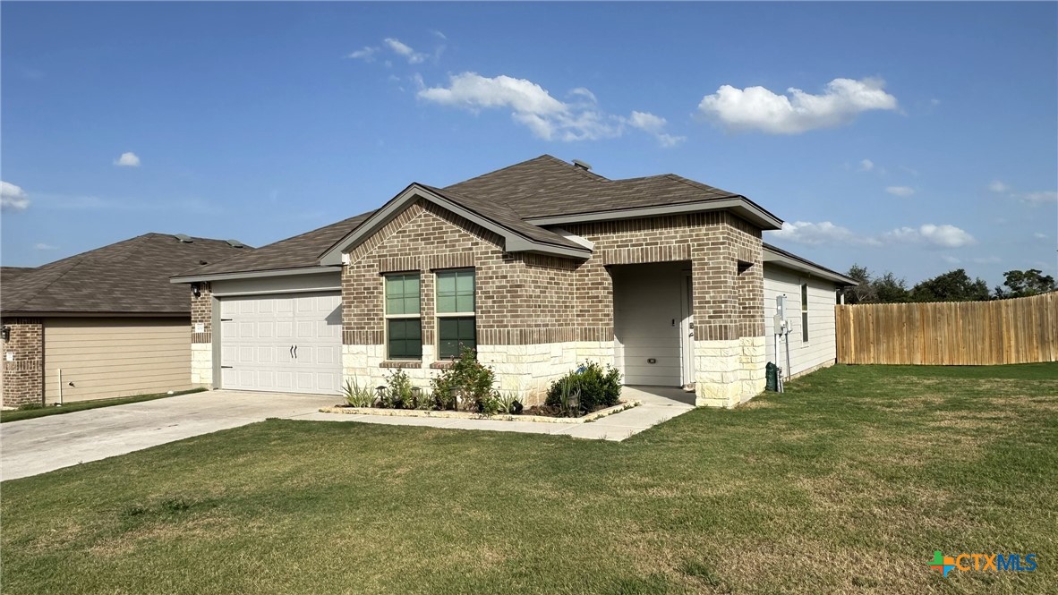 2518 Merganser Drive Property Photo 2