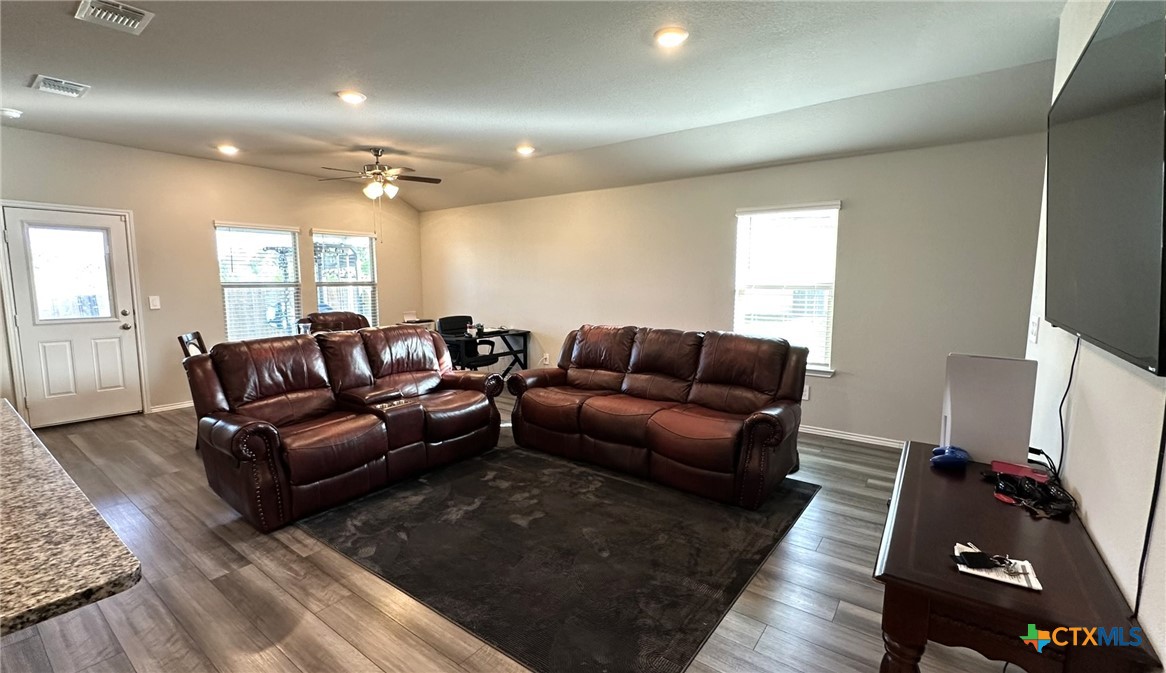 2518 Merganser Drive Property Photo 3