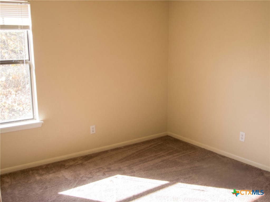 705 Traci Drive Property Photo 6